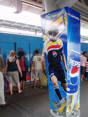 Raul de vacaciones en Thailandia.jpg